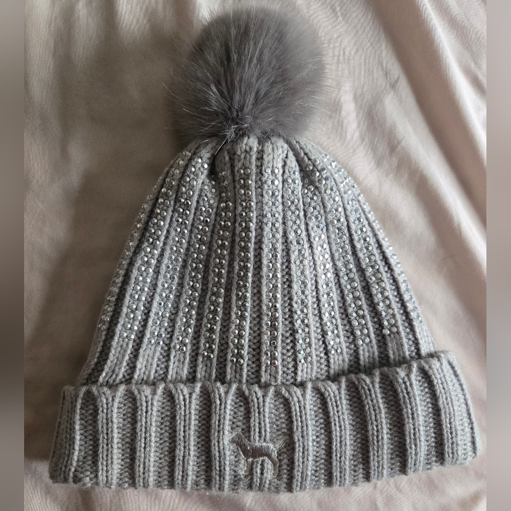 PINK Victoria's Secret Gray Knit Beanie